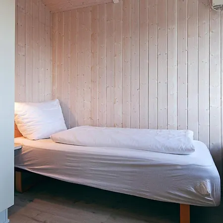 6 Person In * Grömitz